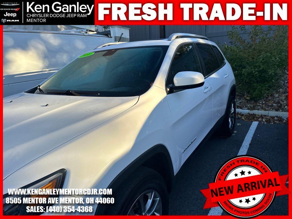 used 2020 Jeep Cherokee car, priced at $11,995