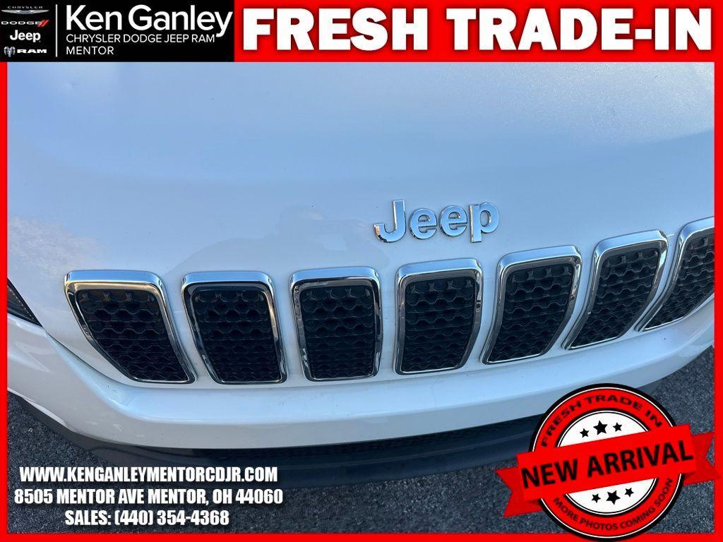 used 2020 Jeep Cherokee car, priced at $11,995