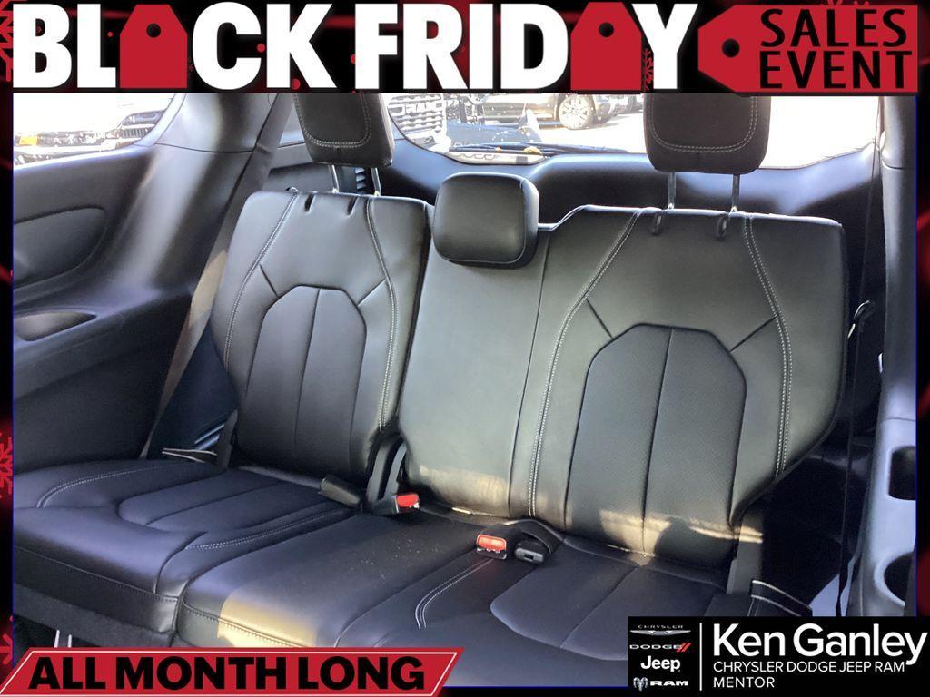 new 2026 Chrysler Pacifica car, priced at $44,843