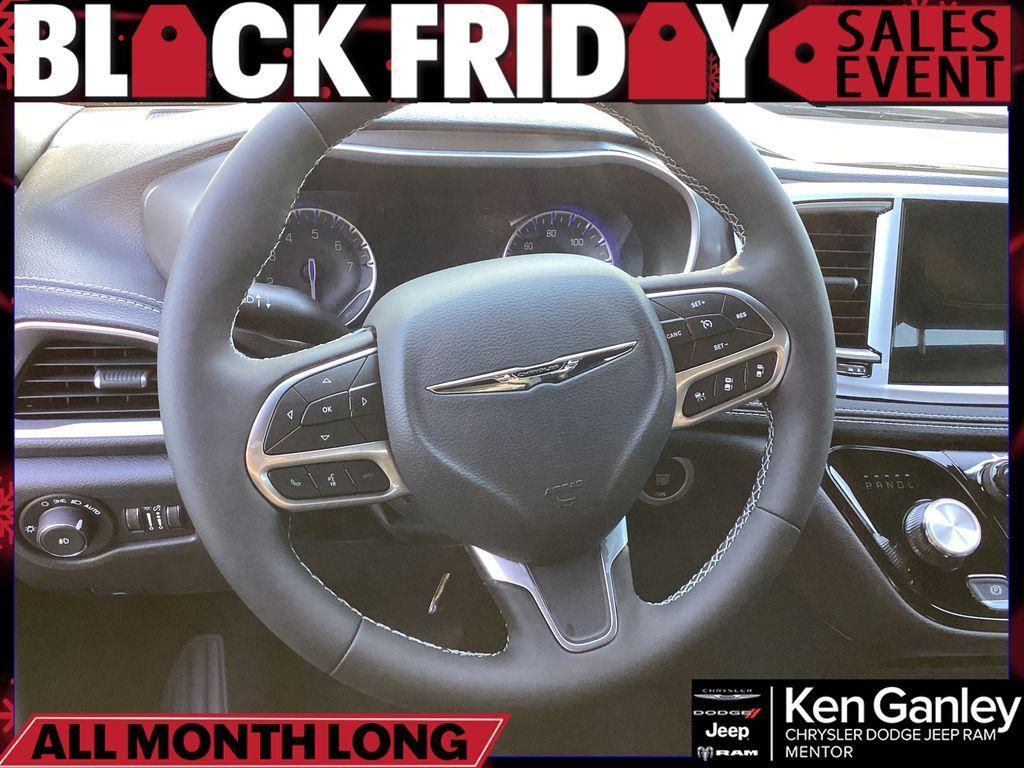 new 2026 Chrysler Pacifica car, priced at $44,843