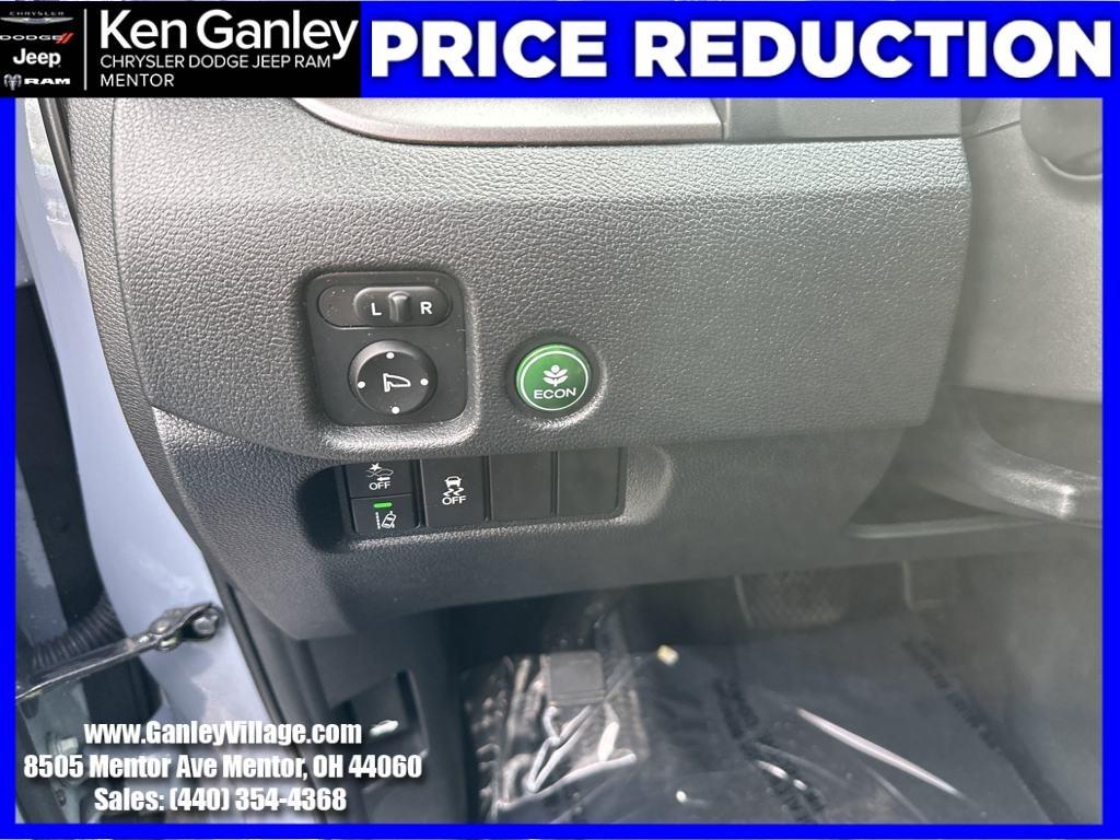 used 2022 Honda Pilot car, priced at $29,500