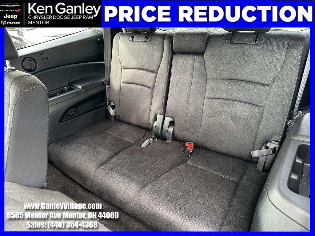 used 2022 Honda Pilot car, priced at $29,500