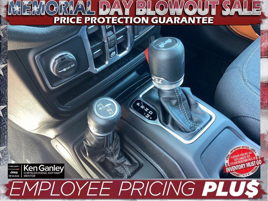 new 2025 Jeep Wrangler car, priced at $46,688