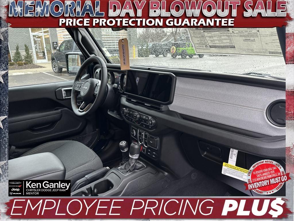 new 2025 Jeep Gladiator car, priced at $52,335