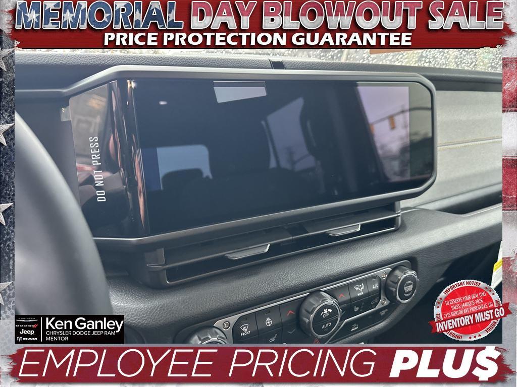 new 2025 Jeep Gladiator car, priced at $52,335
