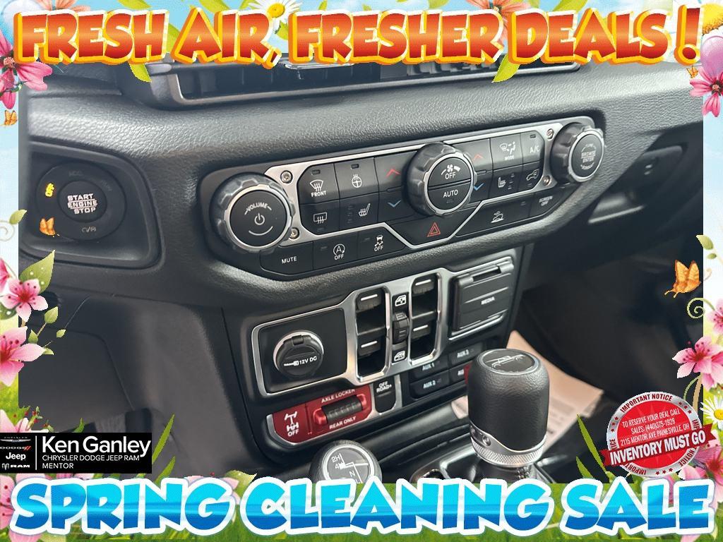 new 2025 Jeep Gladiator car, priced at $49,085