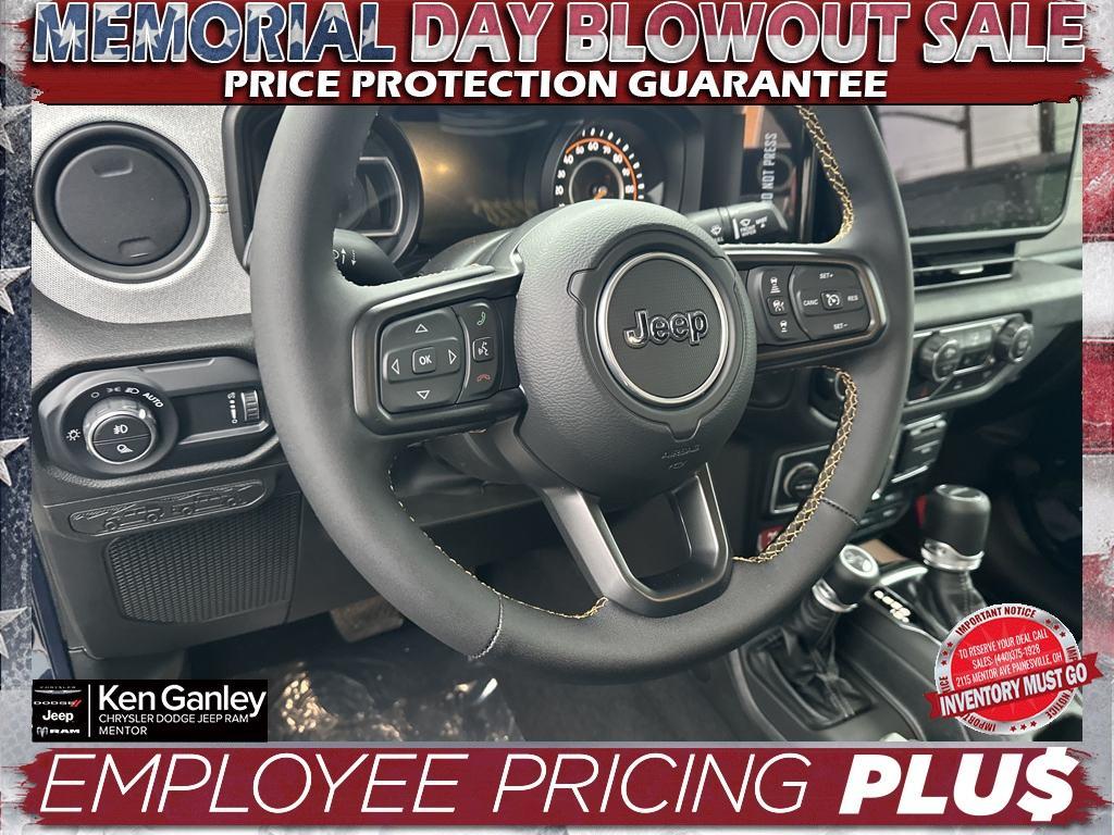 new 2025 Jeep Gladiator car, priced at $52,335