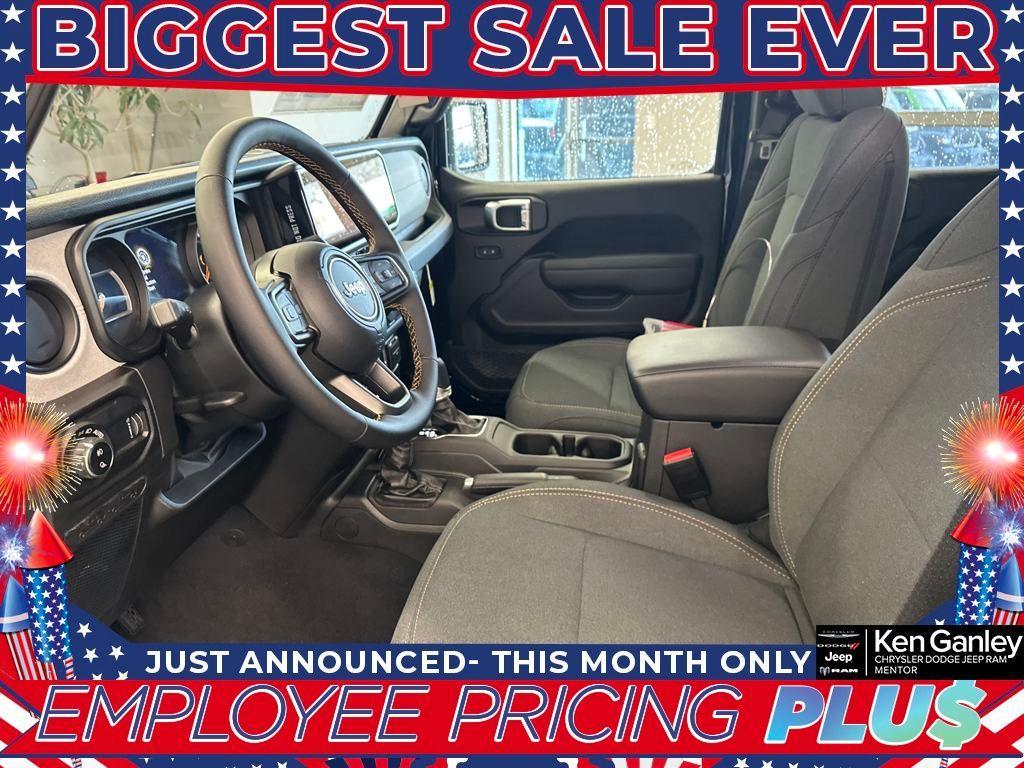 new 2025 Jeep Gladiator car, priced at $44,063