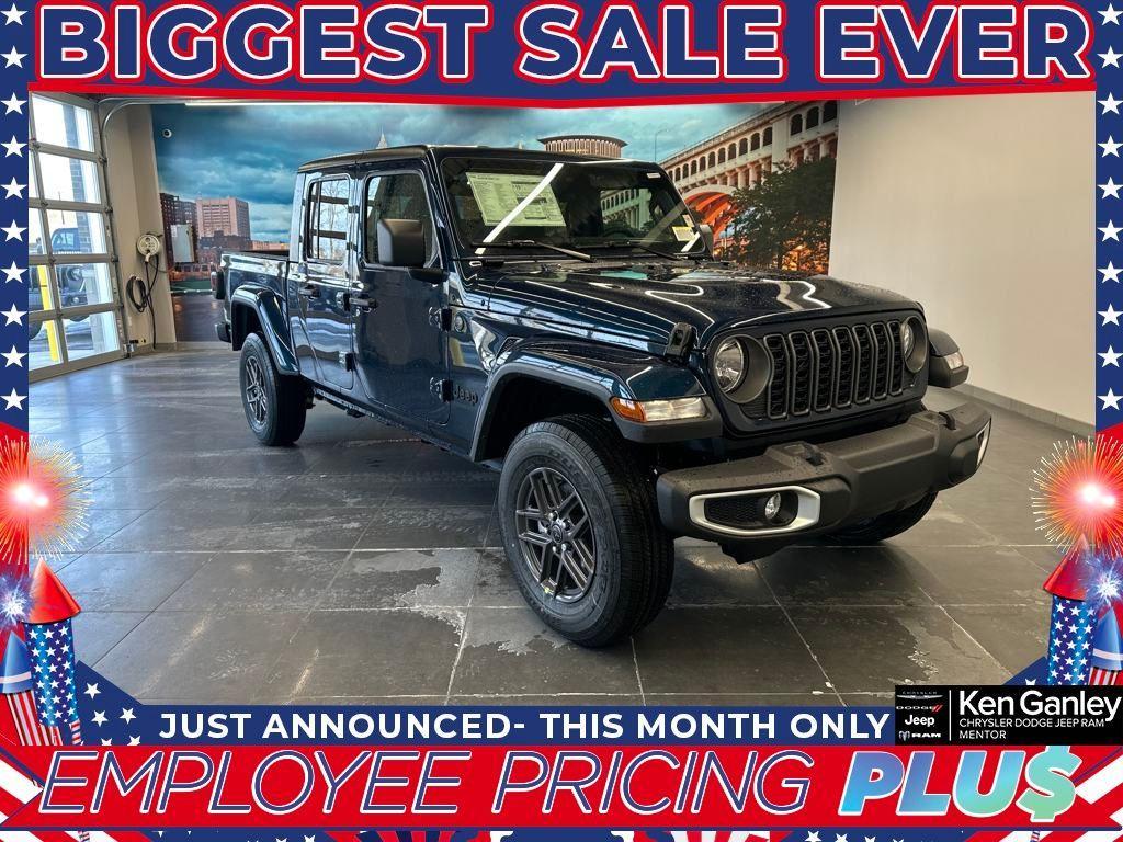 new 2025 Jeep Gladiator car, priced at $44,063