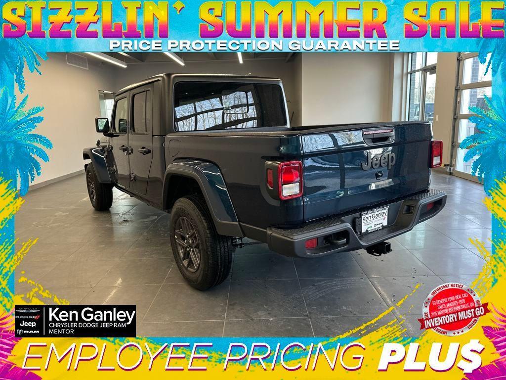 new 2025 Jeep Gladiator car, priced at $44,063