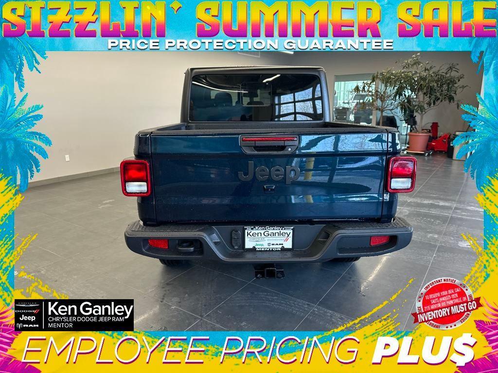 new 2025 Jeep Gladiator car, priced at $44,063