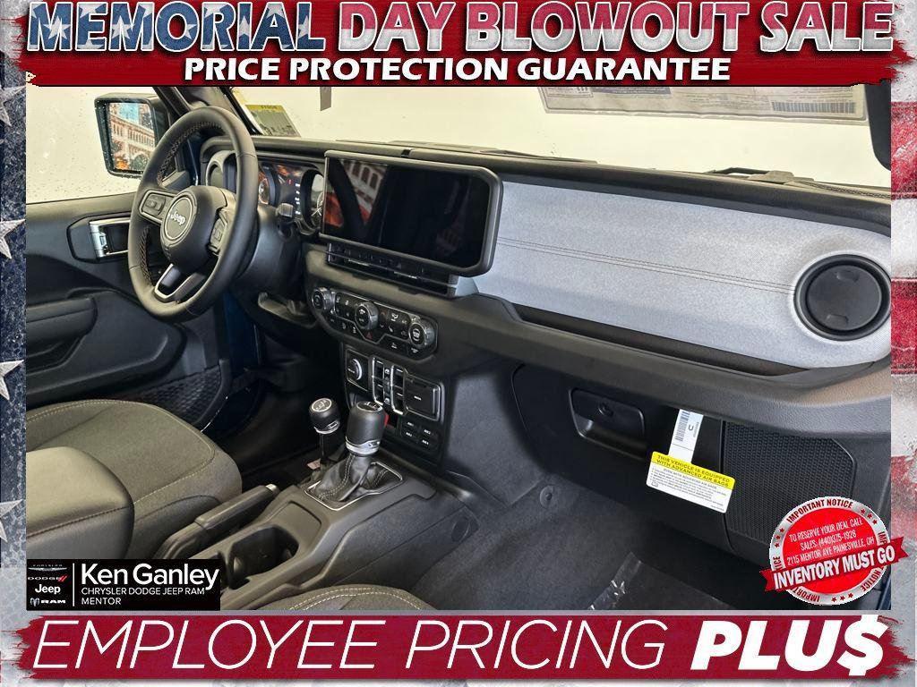 new 2025 Jeep Gladiator car, priced at $44,063