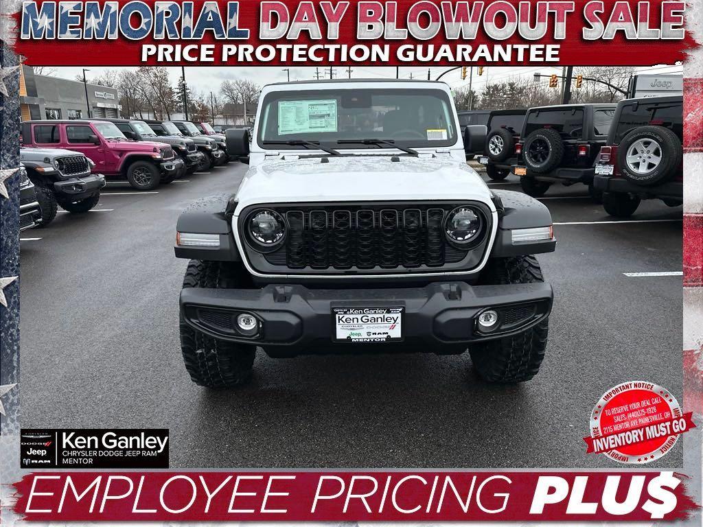new 2025 Jeep Wrangler car, priced at $41,200