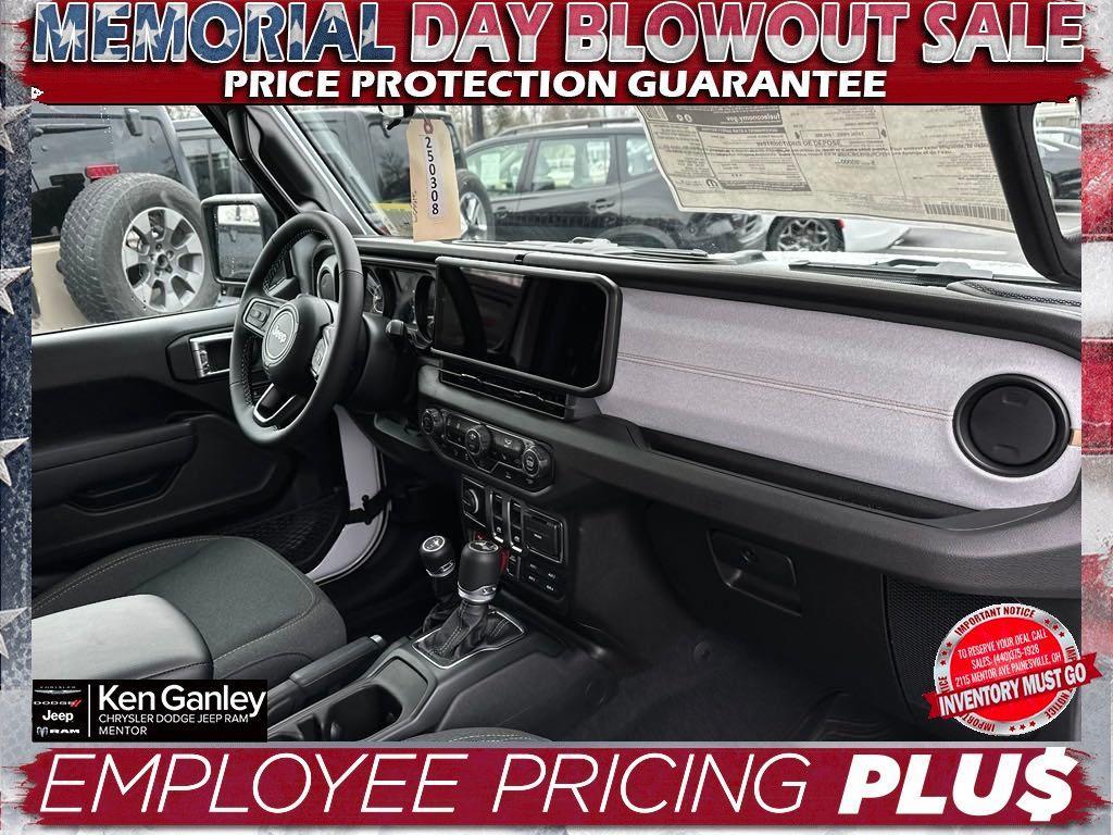 new 2025 Jeep Wrangler car, priced at $41,200