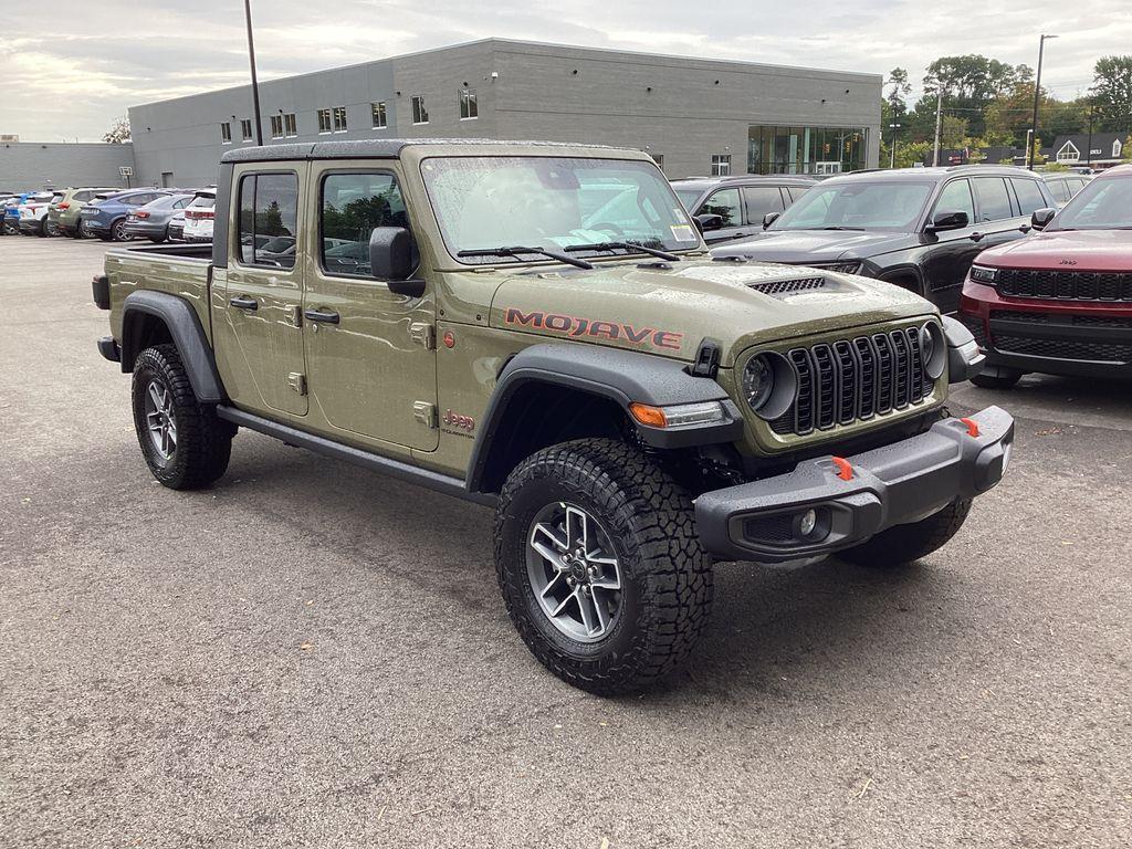 new 2025 Jeep Gladiator car, priced at $48,155