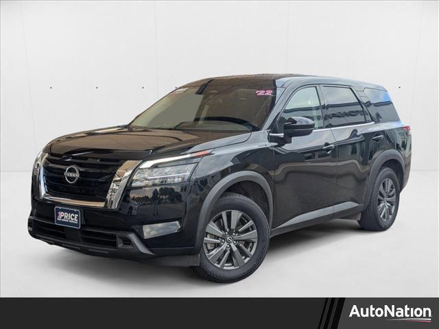 used 2022 Nissan Pathfinder car, priced at $20,000