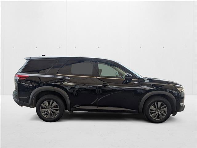 used 2022 Nissan Pathfinder car, priced at $22,500