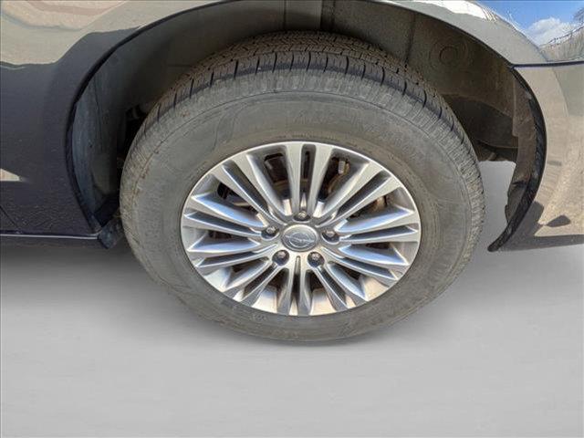 used 2014 Chrysler Town & Country car, priced at $9,000