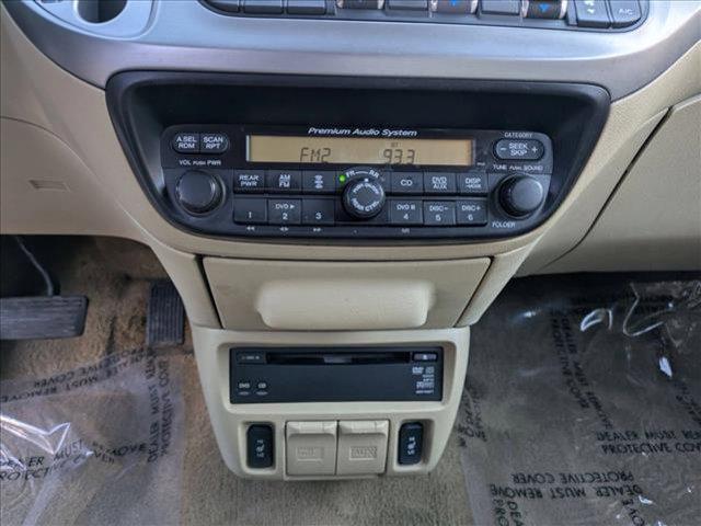 used 2009 Honda Odyssey car, priced at $4,000