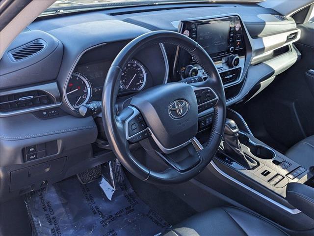 used 2022 Toyota Highlander car, priced at $36,000