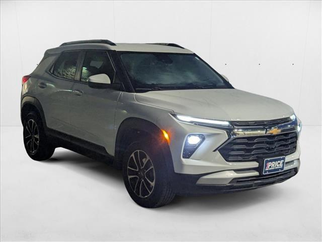 used 2024 Chevrolet TrailBlazer car, priced at $23,700