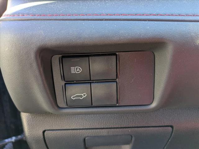 used 2021 Toyota Highlander car, priced at $29,000