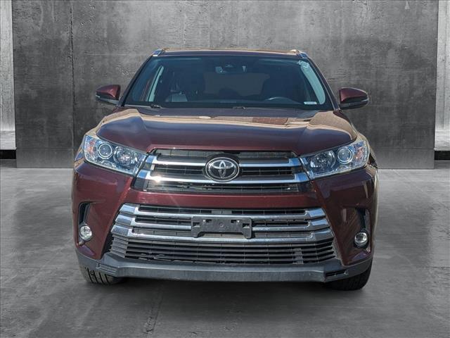 used 2019 Toyota Highlander car, priced at $30,799