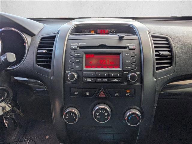 used 2013 Kia Sorento car, priced at $6,000