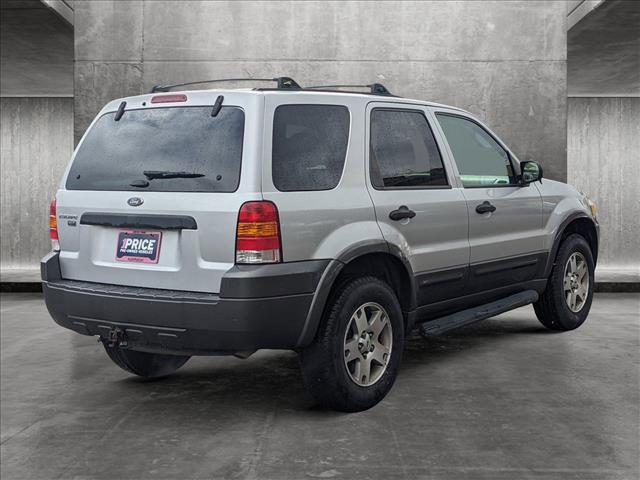 used 2005 Ford Escape car, priced at $5,498