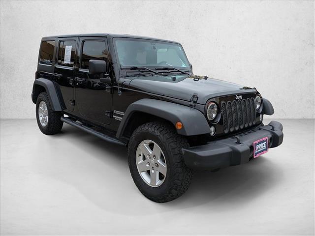 used 2014 Jeep Wrangler Unlimited car, priced at $16,500