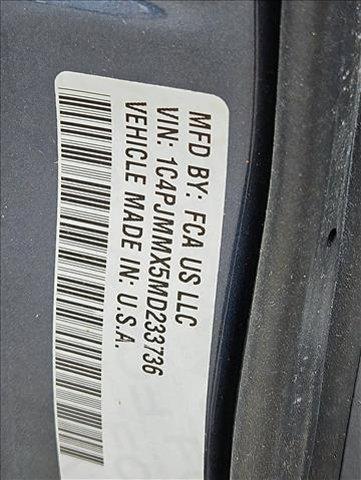 used 2021 Jeep Cherokee car, priced at $20,628