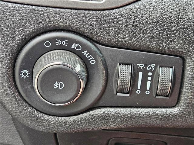 used 2021 Jeep Cherokee car, priced at $20,628