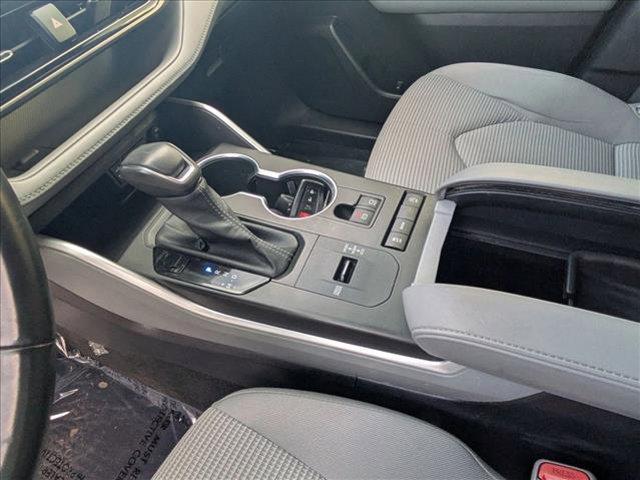 used 2022 Toyota Highlander car, priced at $25,000