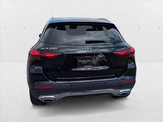 new 2025 Mercedes-Benz GLA 250 car, priced at $44,345