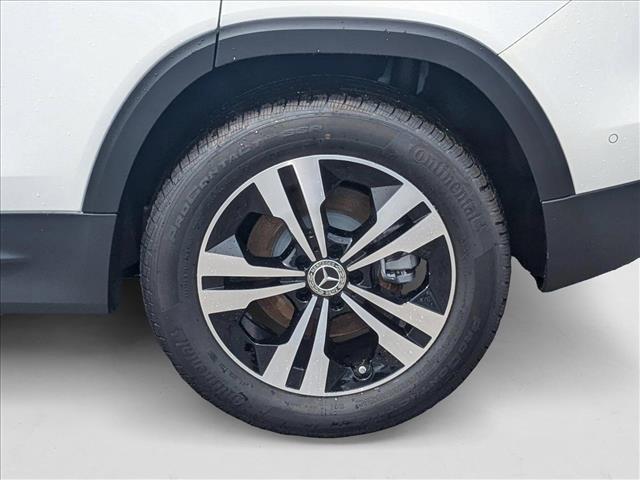 new 2025 Mercedes-Benz GLB 250 car, priced at $47,145