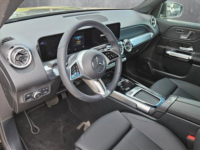 new 2025 Mercedes-Benz GLB 250 car, priced at $49,580
