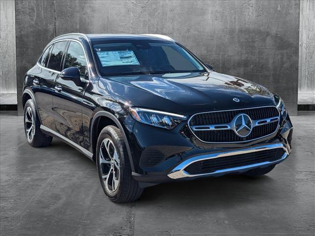 new 2025 Mercedes-Benz GLC 350e car, priced at $61,400