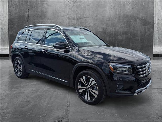 new 2025 Mercedes-Benz GLB 250 car, priced at $47,145