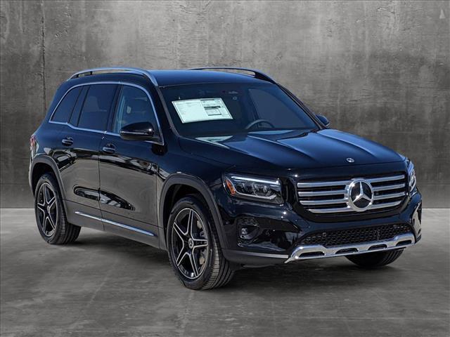 new 2024 Mercedes-Benz GLB 250 car, priced at $46,900