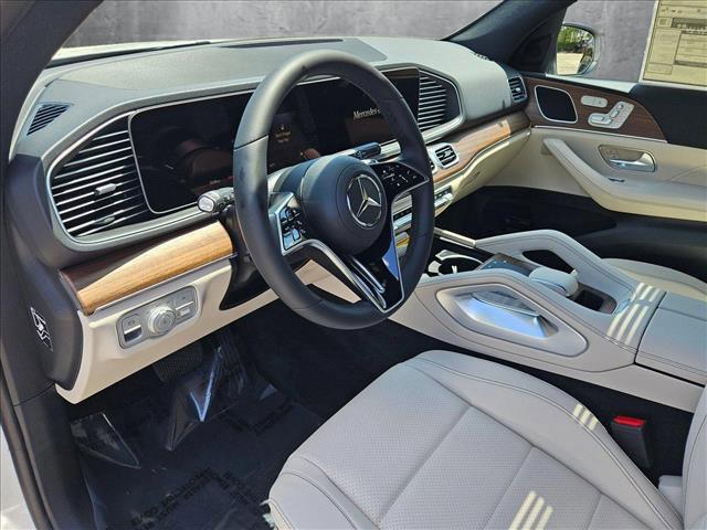 new 2025 Mercedes-Benz GLE 450 car, priced at $73,745