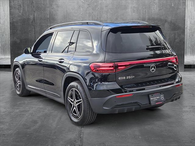 new 2024 Mercedes-Benz EQB 250 car, priced at $61,595