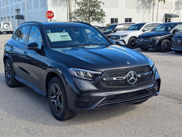 new 2025 Mercedes-Benz GLC 300 car, priced at $58,985