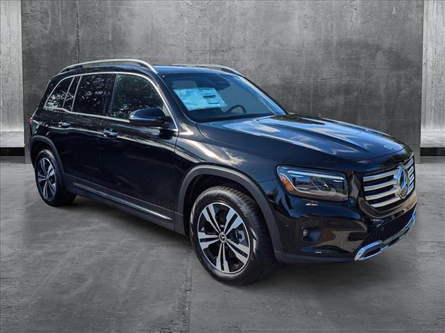 new 2025 Mercedes-Benz GLB 250 car, priced at $47,145