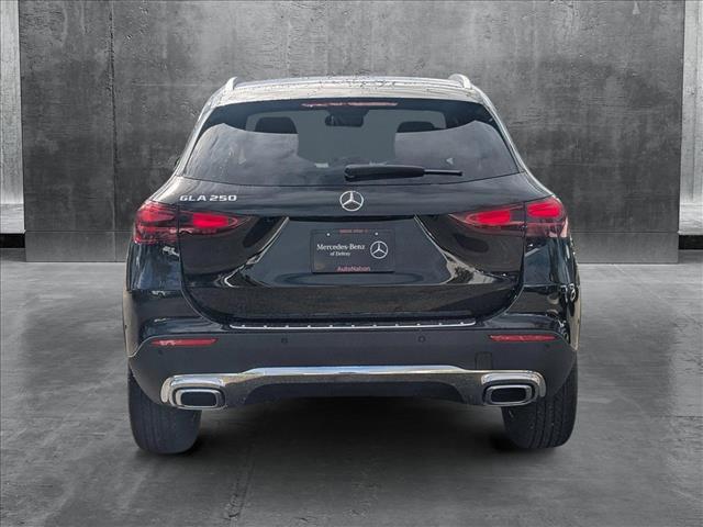 new 2025 Mercedes-Benz GLA 250 car, priced at $44,345