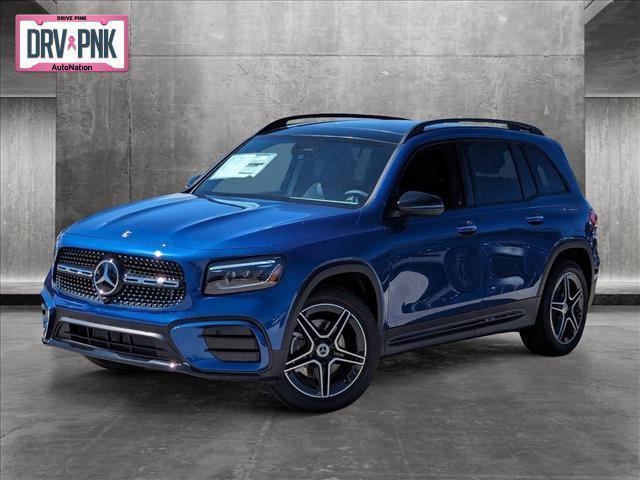 new 2024 Mercedes-Benz GLB 250 car, priced at $53,075