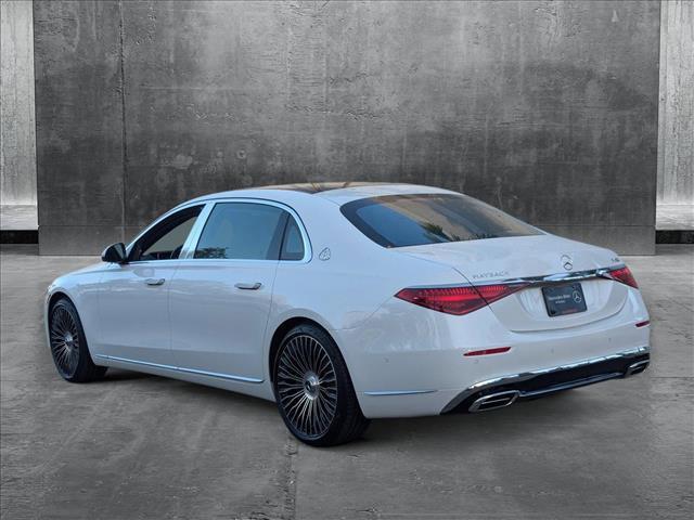 new 2025 Mercedes-Benz Maybach S 580 car, priced at $226,800