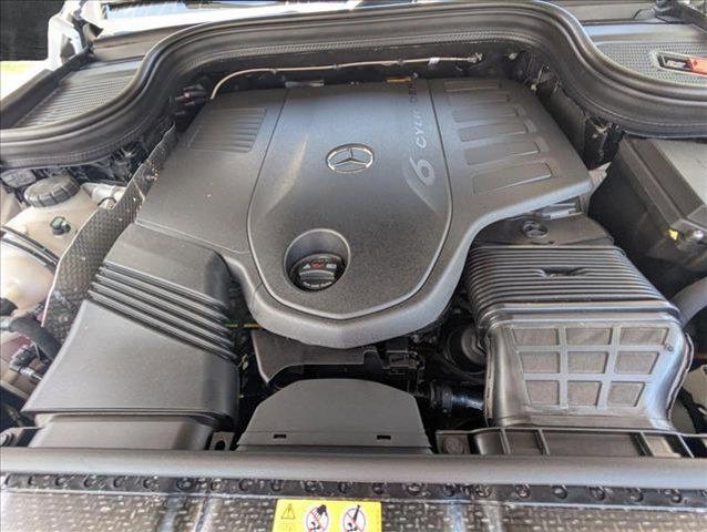 new 2025 Mercedes-Benz GLS 450 car, priced at $105,135