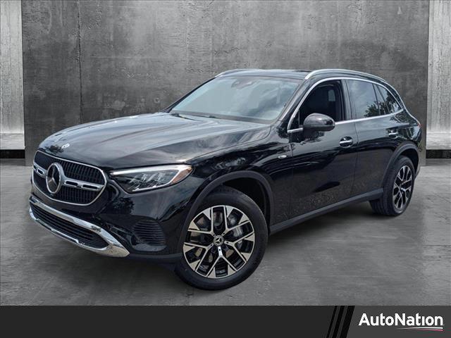 new 2025 Mercedes-Benz GLC 300 car, priced at $50,435