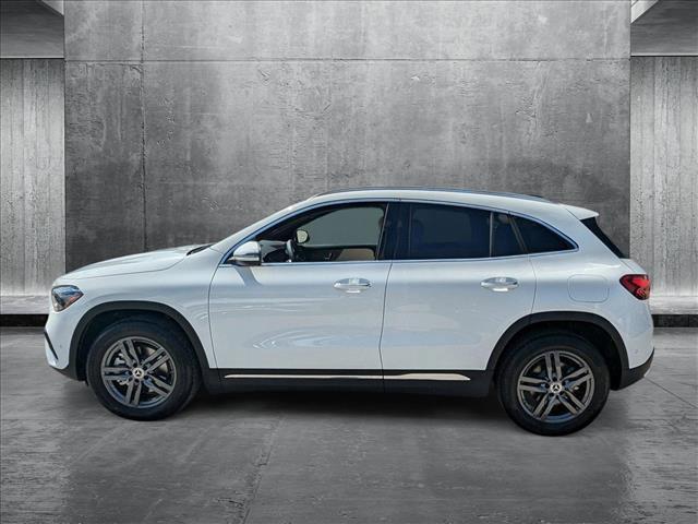 new 2025 Mercedes-Benz GLA 250 car, priced at $45,650