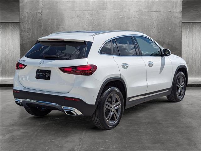 new 2025 Mercedes-Benz GLA 250 car, priced at $45,650